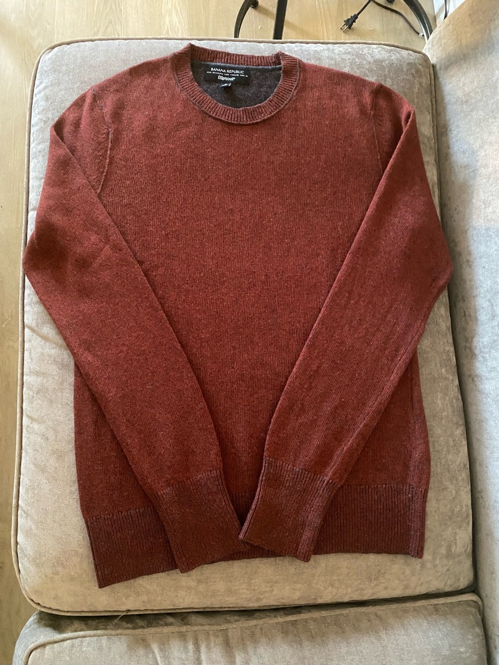 Banana Republic Filpucci Men Medium Merino Wool Blend Crewneck Sweater Rust Red